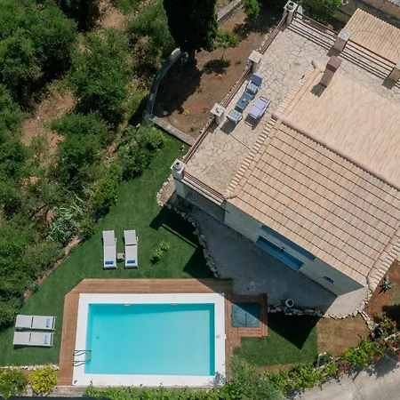 Ionian Zante Nout 200 M From The Beach チィリヴィ