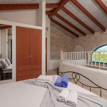 Ionian Zante Nout 200 M From The Beach Villa *